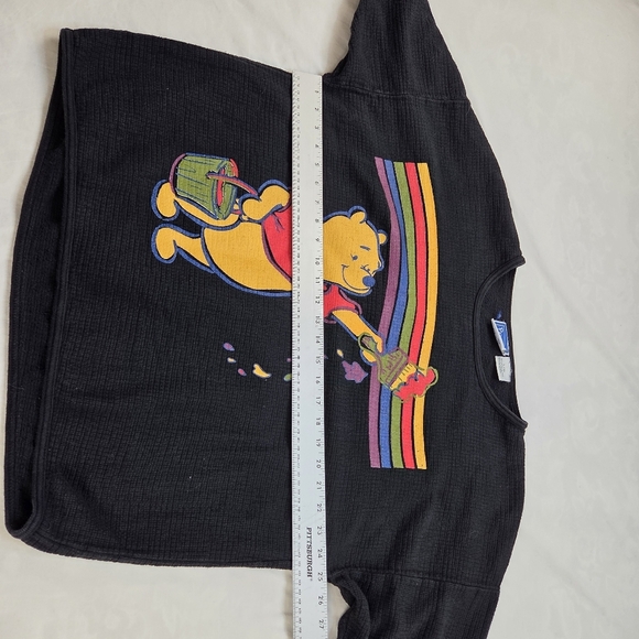 Disney Winnie The Pooh Sweatshirt Women’s Size XL Rainbow Art 100% Cotton - Picture 9 of 10
